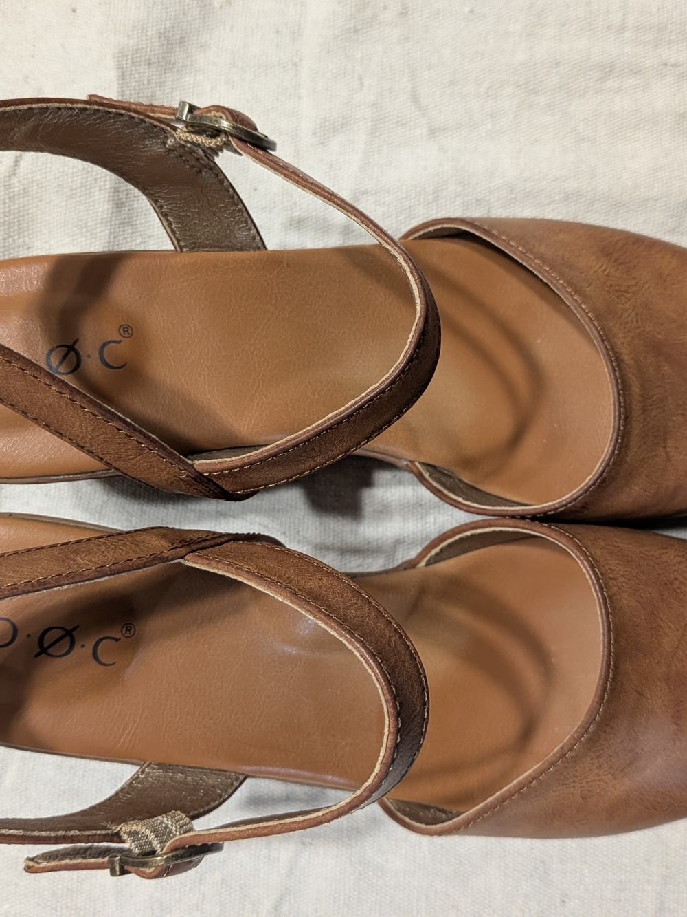 Women’s Brown Leather Platform Clogs NWOT - Picture 4 of 6